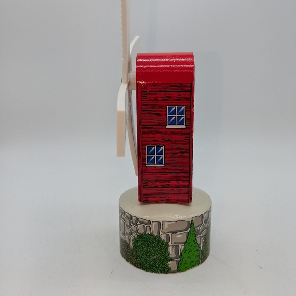Thomas & Friends Wooden Railway Windmill Gullane 2002 Base E002 - Picture 9 of 15